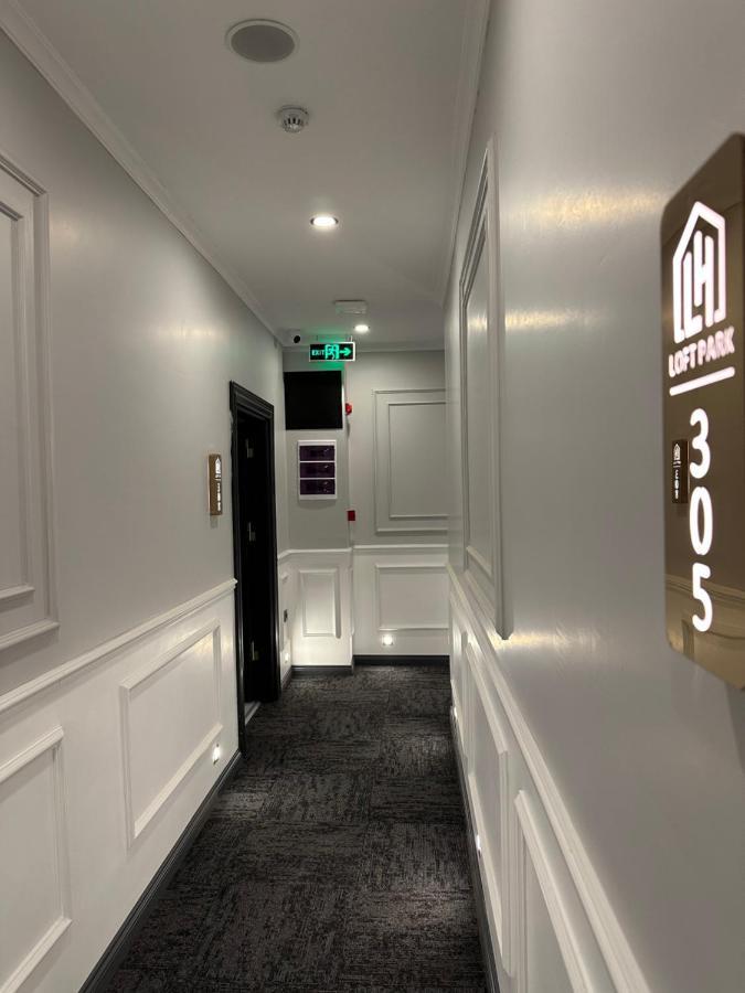 Park Hotel & Private Transportation Istanbul Airport-By Loft Arnavutkoy Eksteriør bilde